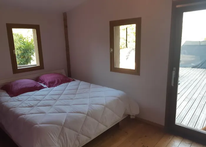 Charmant Appartement Vue Sur La Riviere.